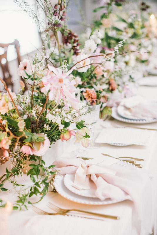 Blush colour palette on this beautifully table styled by The Timeless Stylist. Photo by Hannah Duffy